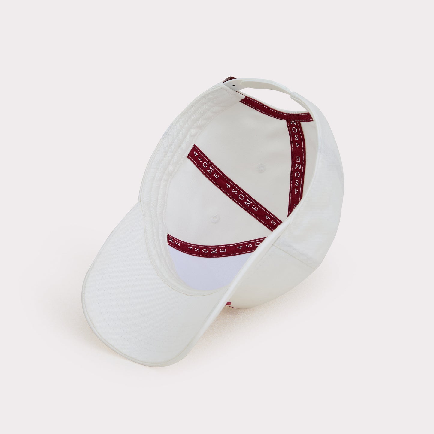 MULLI | Off-White & Dark Red