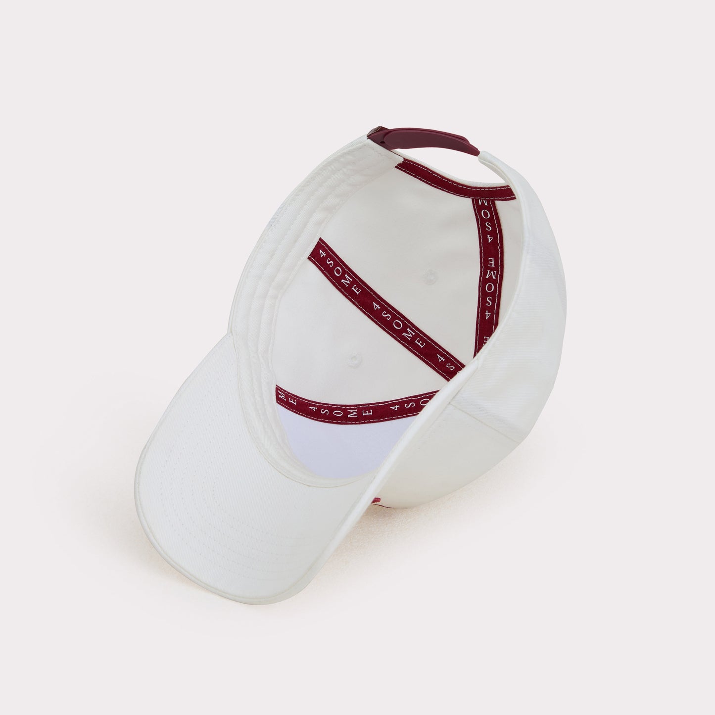 MULLI | Off-White & Dark Red